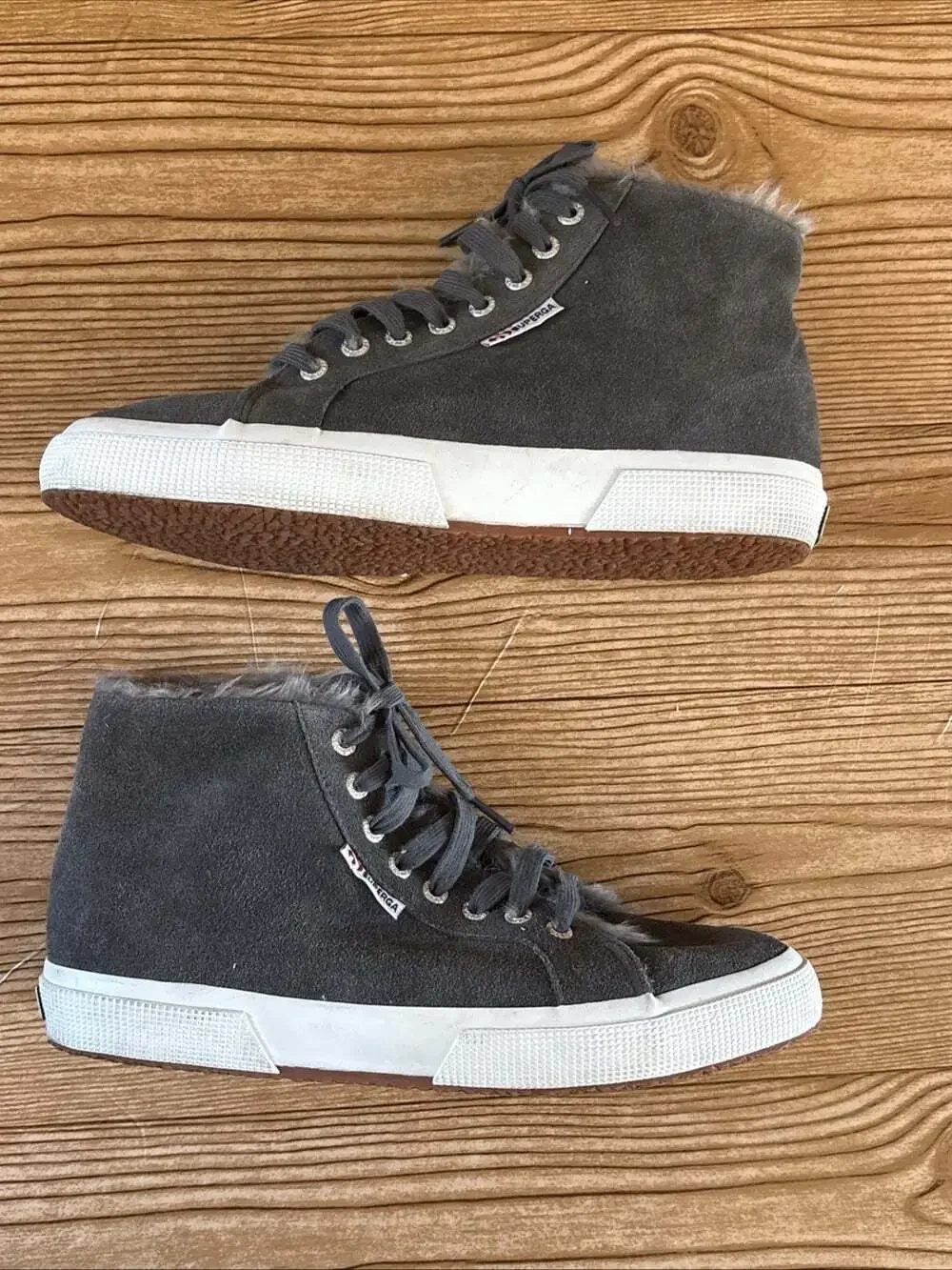 Superga Gray Suede Unisex Mid Top Faux Fur Sneakers Women's 9.5 Mens 8 EU 41